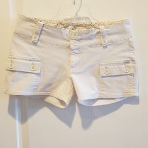 ⛱⛱Ripcurl Jr. 7 white shorts⛱⛱